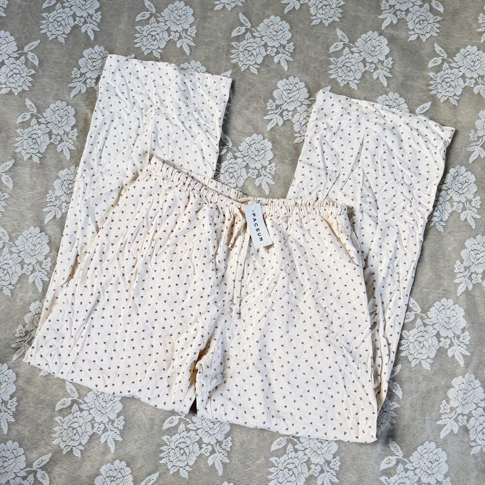 Brandy Melville Floral Pajama Pants One Size NWT - Picture 1 of 3